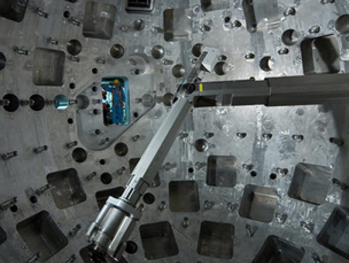 Le Laser Mégajoule, précision et puissance au service de la Dissuasion